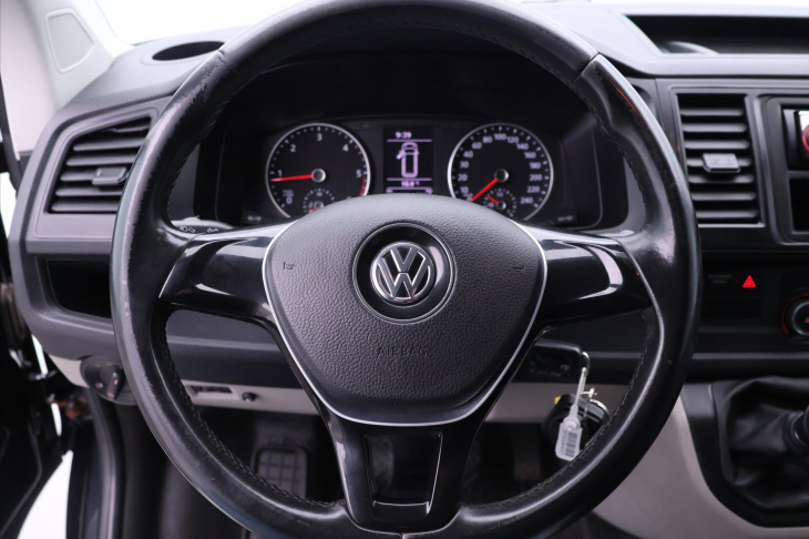 Volkswagen Transporter 2,0 TDI 110kW CZ 1.Maj LED DPH