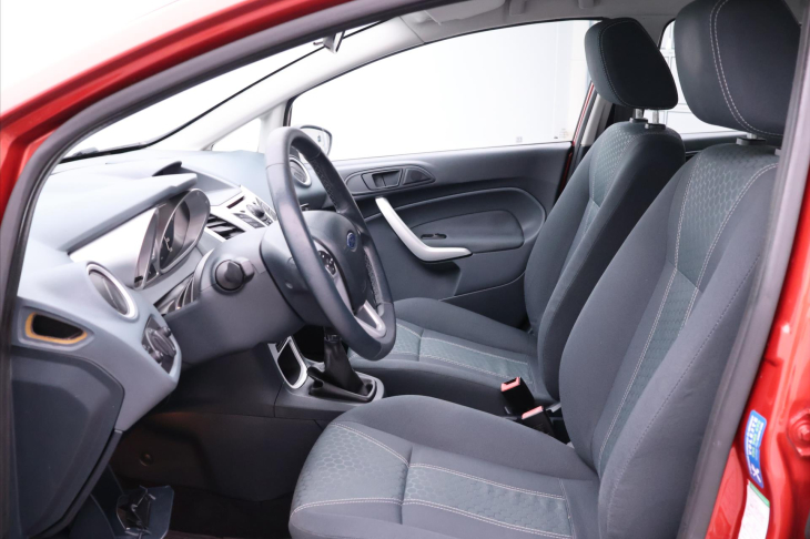 Ford Fiesta 1,2 i CZ Serv.kniha Klima