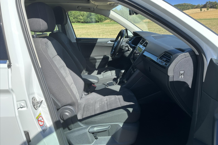 Volkswagen Tiguan 1,4 TSI DSG R-line matrix virtual
