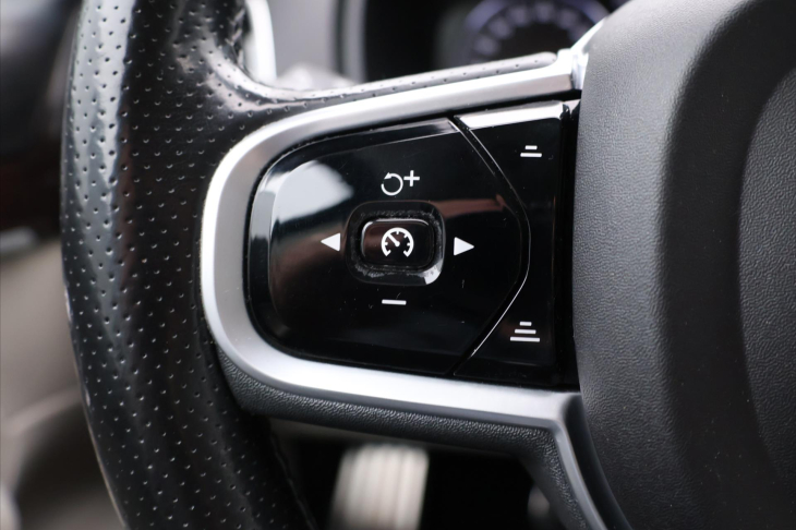 Volvo XC90 2,0 D5 177kW AWD CZ Inscription