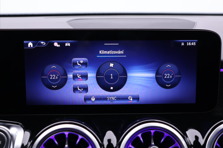 Mercedes-Benz GLB 2,0 200d 4Matic AMG Premium