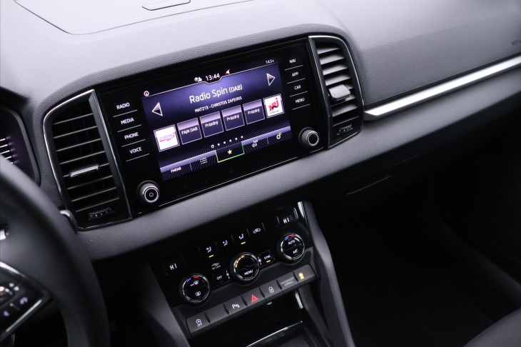 Škoda Karoq 2,0 TDI 85 kW DSG DPH Ambition