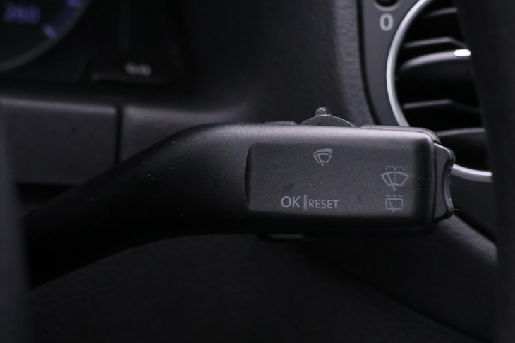 Volkswagen Golf Plus 1,9 TDI 77kW Klimatizace