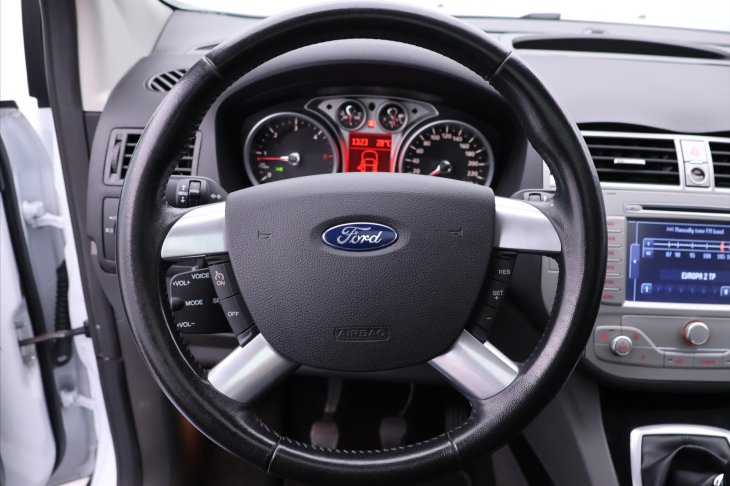 Ford Kuga 2,0 TDCI Titanium AWD Serv.kn.