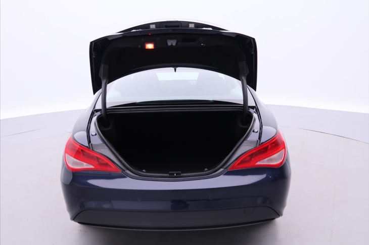 Mercedes-Benz CLA 1,5 180d 80kW DPH STK 6/27