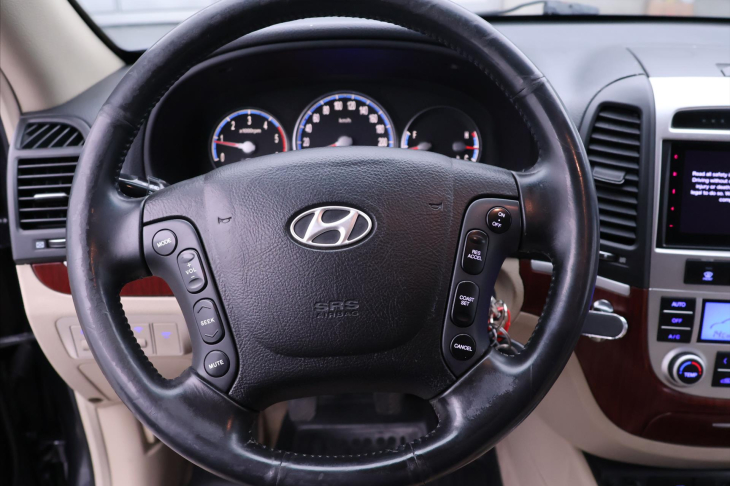 Hyundai Santa Fe 2,2 CRDI 114kW 4WD Kůže