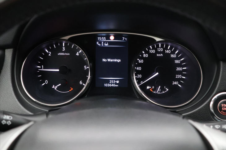 Nissan X-Trail 1,6 dCi 130k 4WD Kůže Panorama