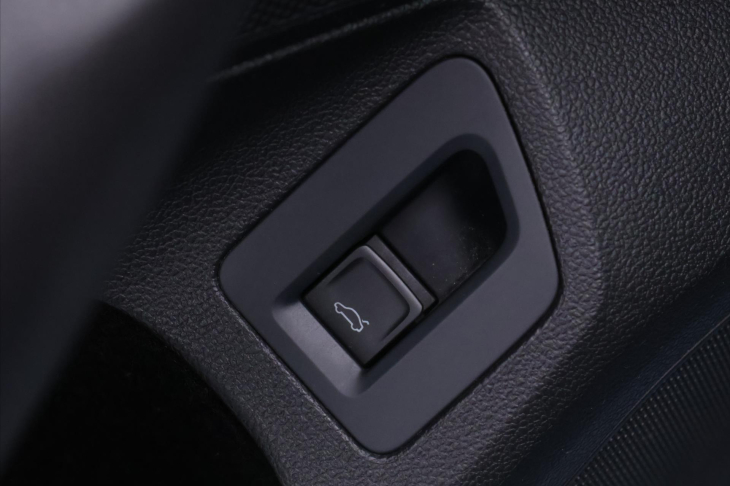 Volkswagen Passat 2,0 TDI 110kW CZ Comfortline