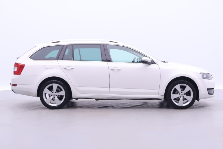 Škoda Octavia 1,6 TDI 77kW Kůže Elegance+