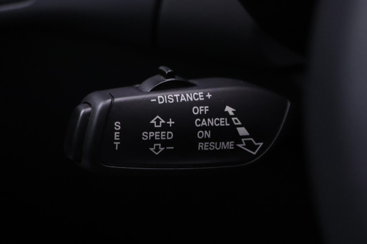 Audi RS 4 4.2 FSI V8 331kW 1.Maj Serviska