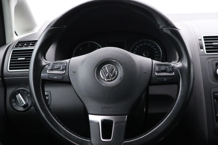 Volkswagen Touran 1,6 TDI 77kW DSG Comfortline CZ