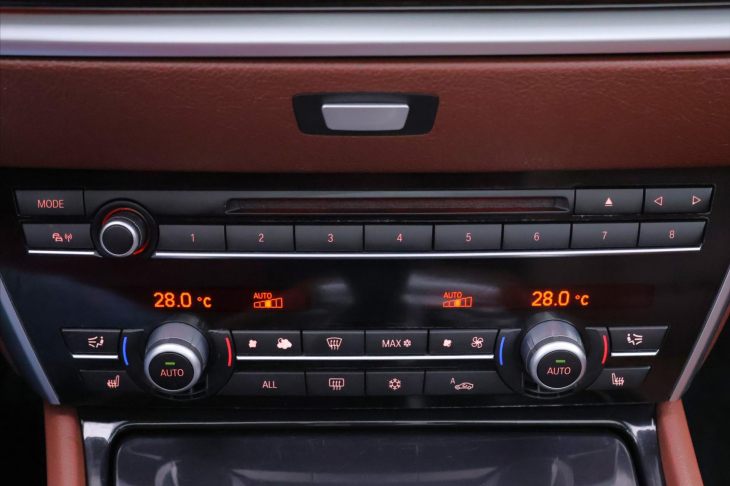 BMW Řada 5 3,0 530D 180kW xDrive Aut. GT