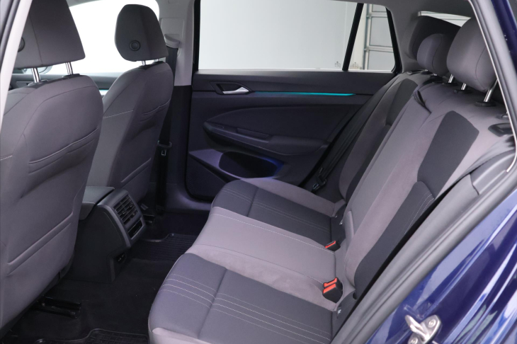 Volkswagen Golf 2,0  TDI BMT 4 motion