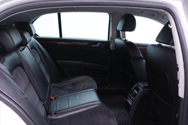 Škoda Superb 2,0 TDI 125kW DSG Elegance