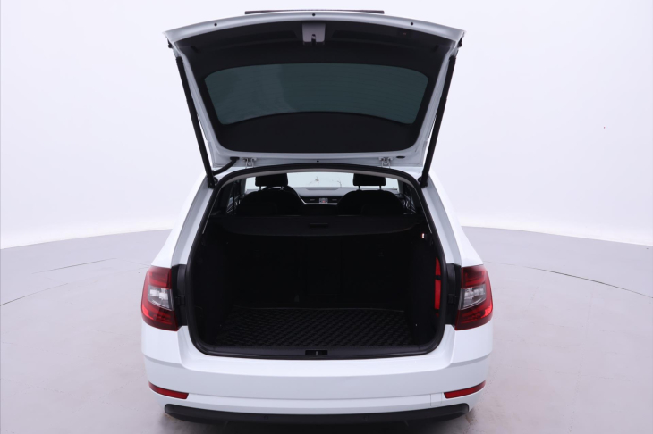 Škoda Octavia 2,0 TDI 110kW DSG CZ Style LED