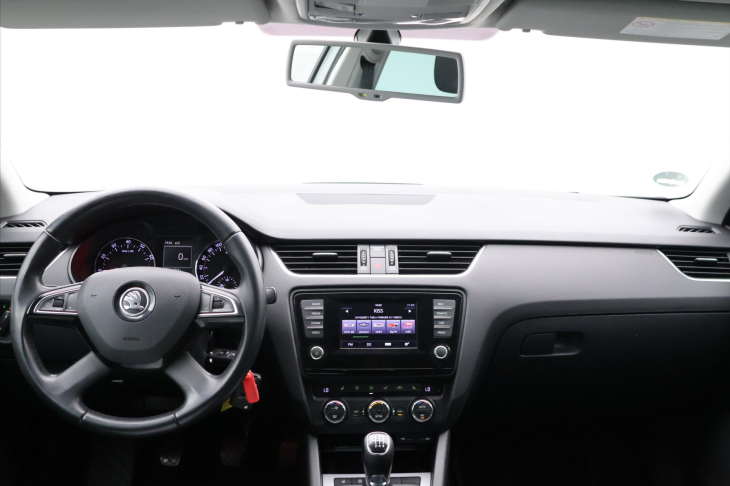 Škoda Octavia 1,4 TSI 103kW Elegance+ Xenon