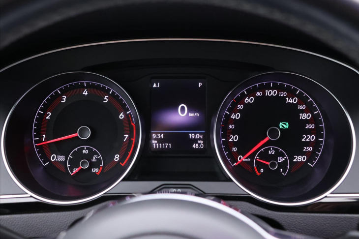 Volkswagen Arteon 2,0 TSI 140kW DSG R-Line