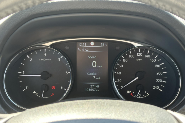 Nissan X-Trail 1,6 dCi 96kw 4WD Kůže Panorama