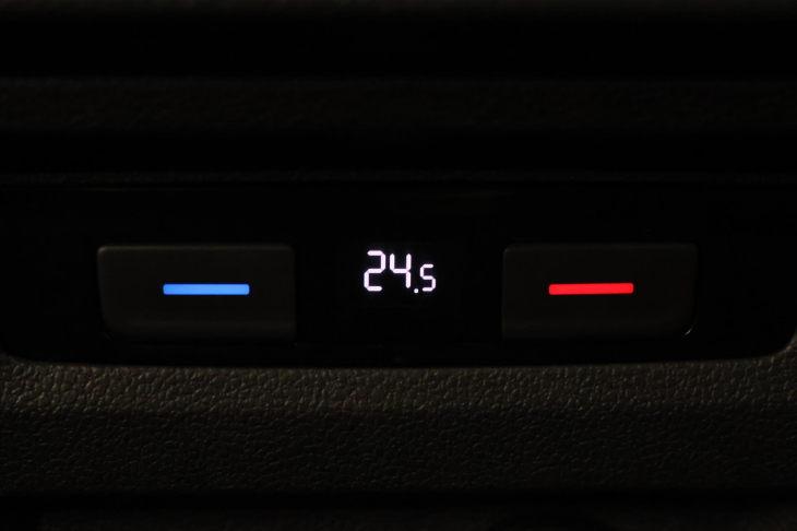 Volkswagen Tiguan Allspace 2,0 TDI DSG 4M R-Line Black DPH