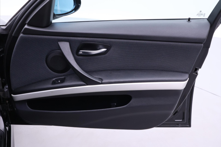 BMW Řada 3 2,0 D 120kW Aut.klima