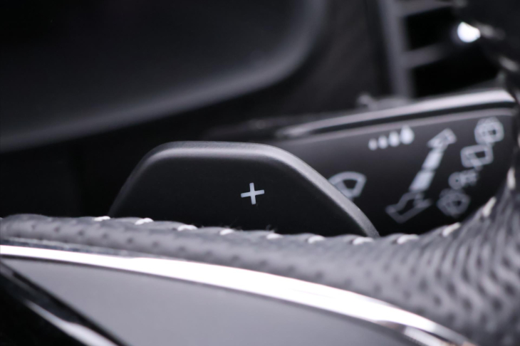 Škoda Kodiaq 1,5 TSI 110kW SportLine DSG CZ DPH