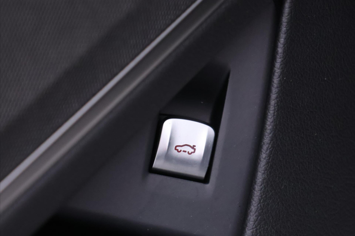 BMW Řada 7 3,0 730d xDrive 210kW M-paket