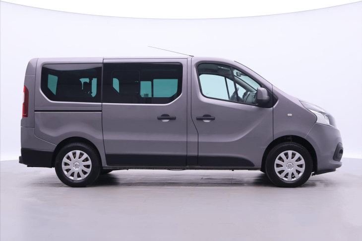 Renault Trafic 1,6 dCi 92kW Cool 8-Míst CZ DPH