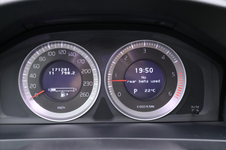 Volvo S60 2,0 D3 120kW Aut. Serv.Kniha