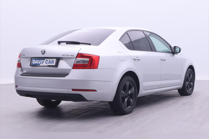 Škoda Octavia 1,6 TDI 85kW Ambition CZ