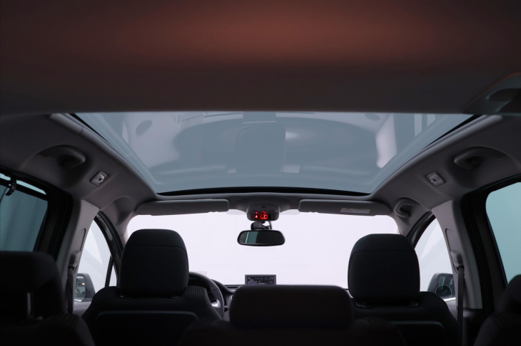 Peugeot 5008 1,6 BlueHDi 88kW Allure CZ