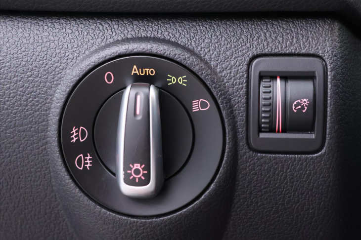 Volkswagen Tiguan 2,0 TDI 103kW 4Motion Sport