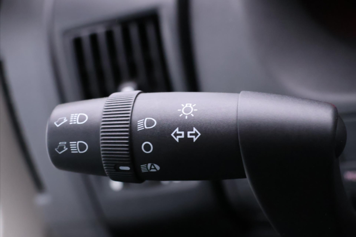 Citroën Jumper 2,0 HDi 120kW L2H2 8-Míst DPH