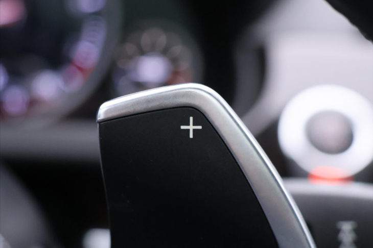 BMW Řada 6 3,0 640i xDrive 235kW M-Paket