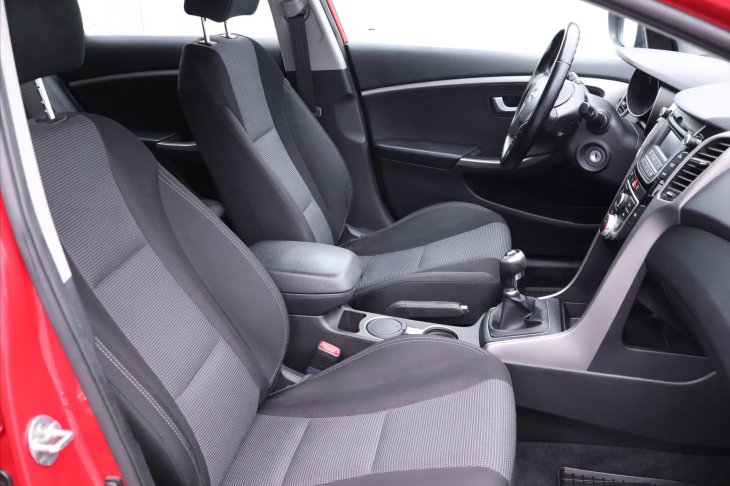 Hyundai i30 1,6 GDi 88kW CZ