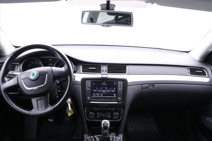 Škoda Superb 1,4 TSI 92kW CZ 1.Maj. Xenon