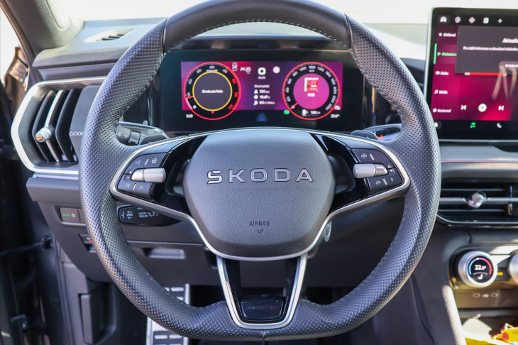 Škoda Kodiaq 2,0 TDI Sportline 4x4 DSG