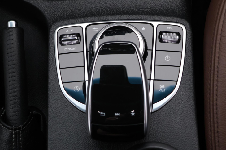 Mercedes-Benz Třídy X 3,0 D 190KW KLIMA LED