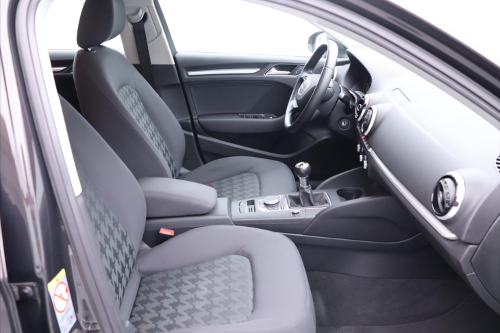 Audi A3 1,4 TFSI ProLine Plus Navi