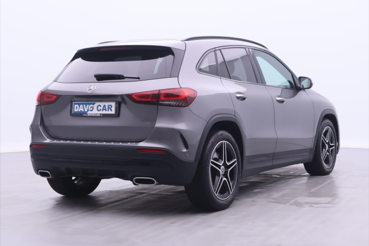 Mercedes-Benz GLA 2,0 220d 140kW 4Matic CZ LED