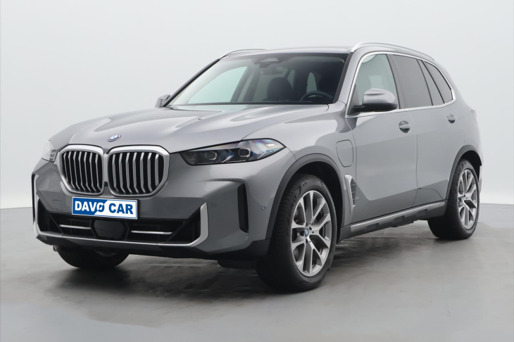 BMW X5 3,0 50e xDrive 230kW CZ DPH