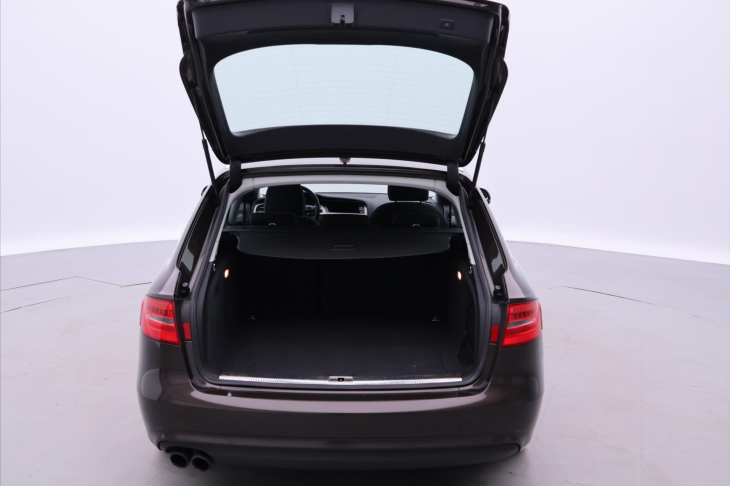 Audi A4 2,0 TDI 110kW quattro Aut.klima