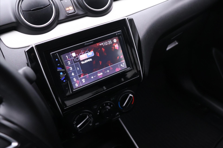 Suzuki Swift 1,2 i 61 kW Klima CZ