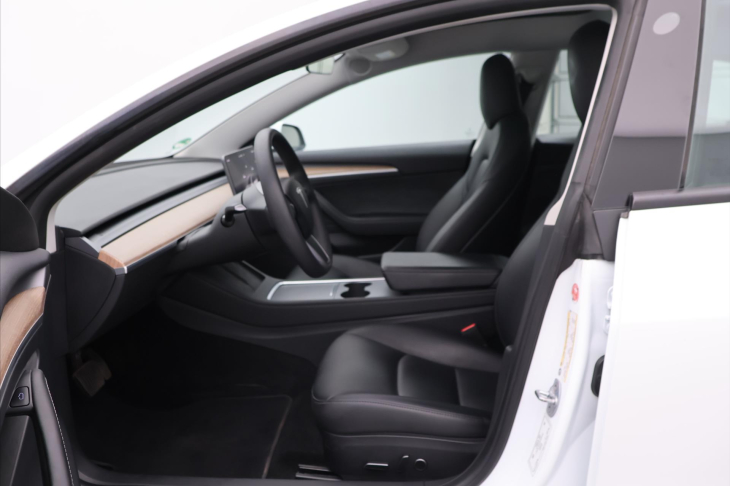 Tesla Model 3 Long Range 60kWh RWD DPH