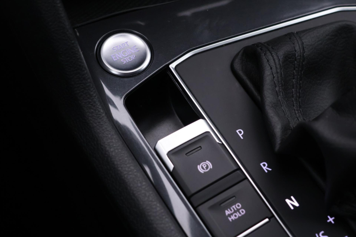 Volkswagen Tiguan Allspace 2,0 TDI DSG CZ Highline DPH