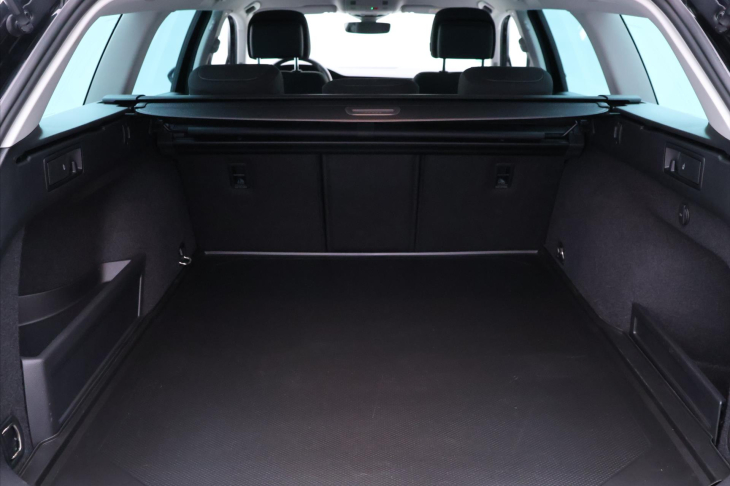 Volkswagen Passat 2,0 TDI 110kW DSG Matrix Virtual