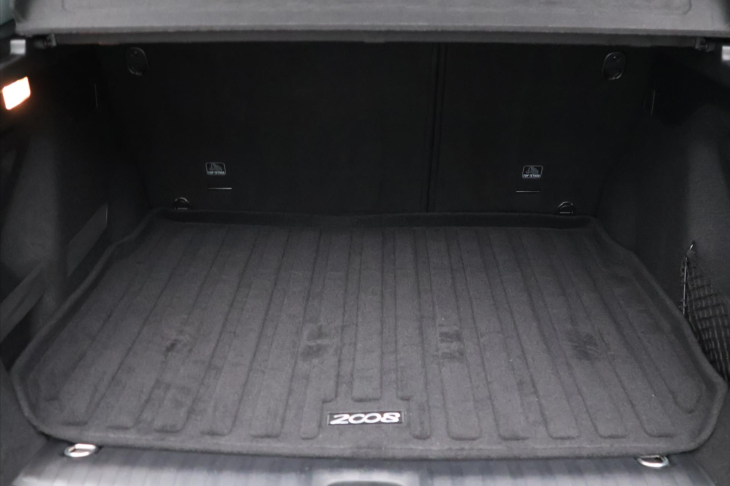 Peugeot 2008 1,2 PT 110k Active Klima CZ