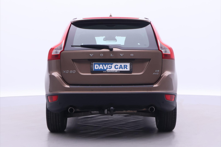 Volvo XC60 2,4 D5 151kW AWD Kinetic CZ