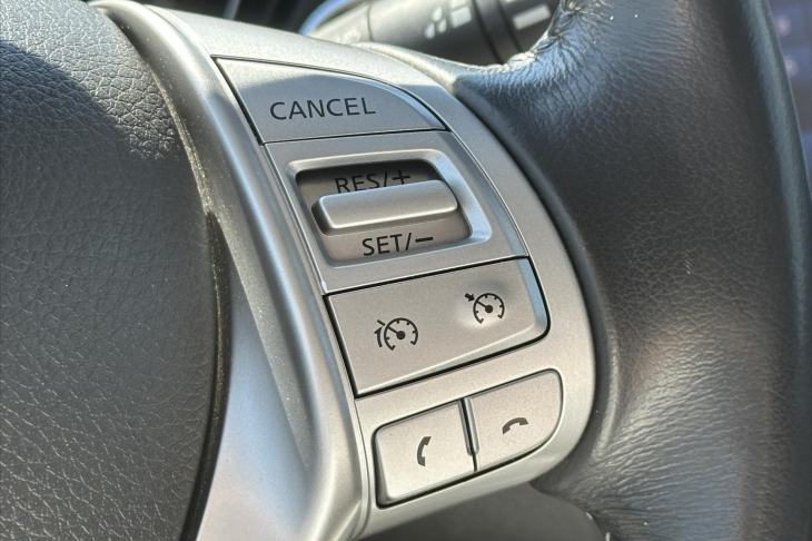 Nissan X-Trail 1,6 dCi 96kw 4WD Kůže Panorama
