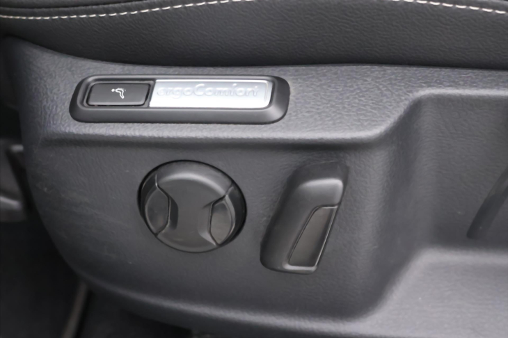 Volkswagen Passat 2,0 TDI 147kW 4M DSG CZ Alltrack