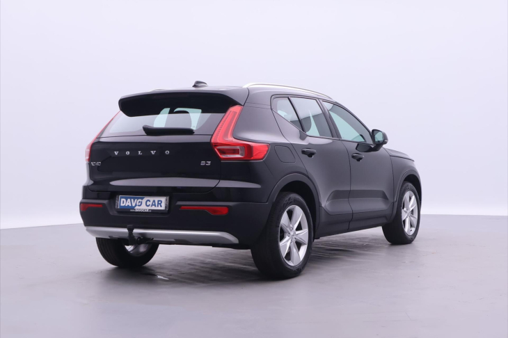 Volvo XC40 2,0 B3 120kW Core DCT CZ Záruka